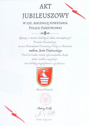 Zdjęcie przedstawia akt jubileuszowy.