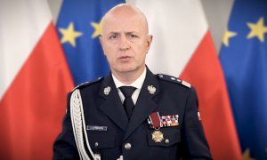 Zdjęcie przedstawia Komendanta Głównego Policji