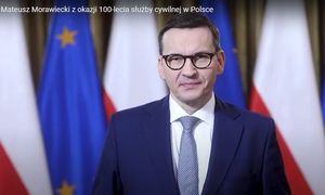 Premier o 100 leciu służby cywilnej