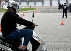 Zdjęcie uczestnika na motorowerze