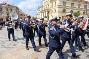 Zdjęcie orkiestry podczas przemarszu