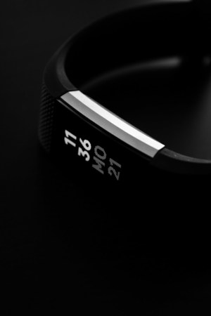 Zdjęcie ilustracyjne opaski smartband