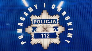 logo policji pomagamy i chronimy