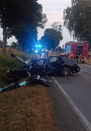 samochód po wypadku