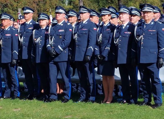 policjanci na Jasnej Górze